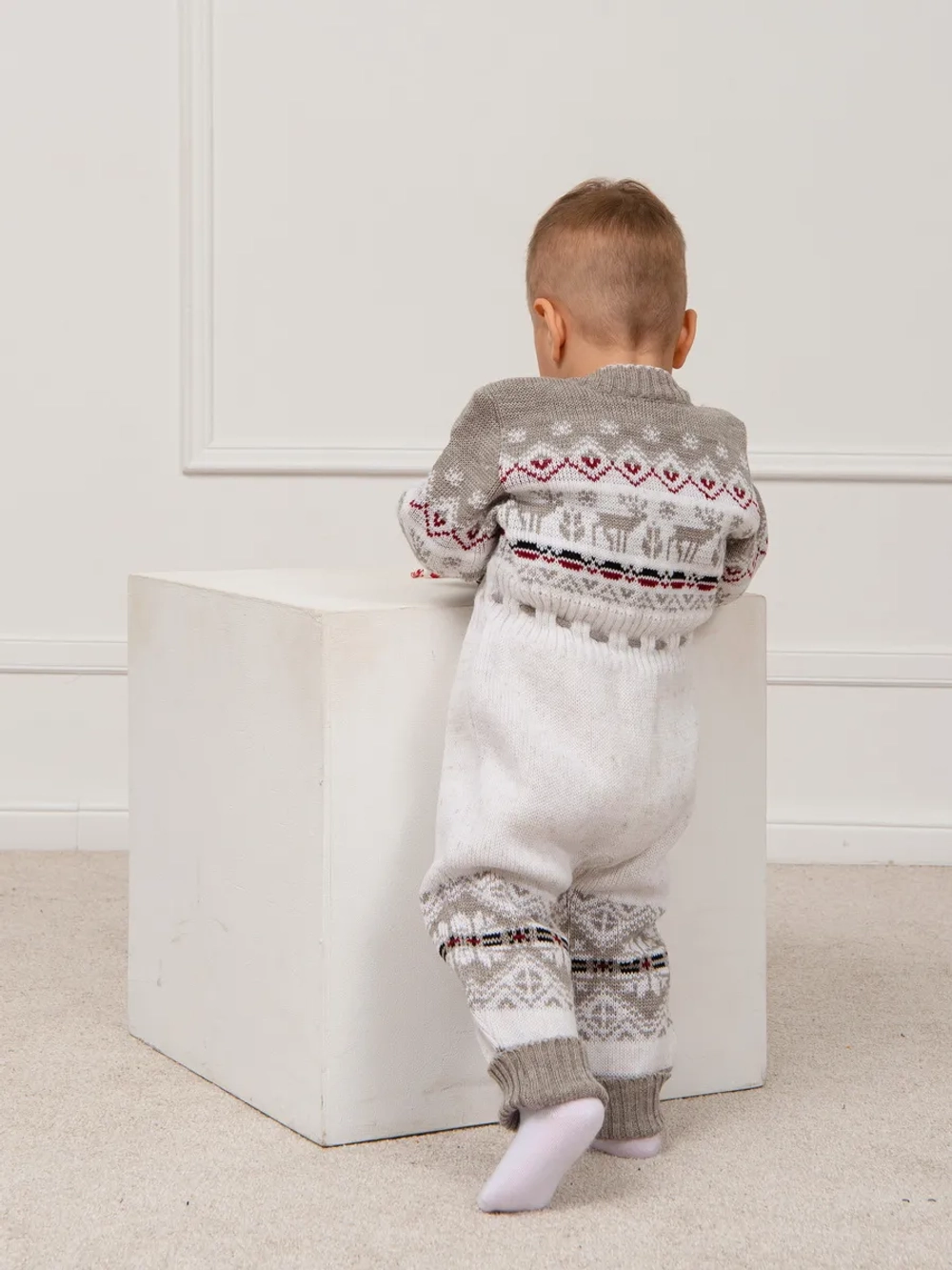 Комбинезон вязаный