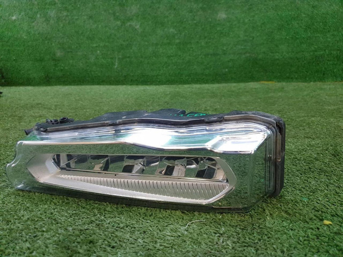 ПТФ правая BMW X3 G01 X4 G02 (2017-2021) LED