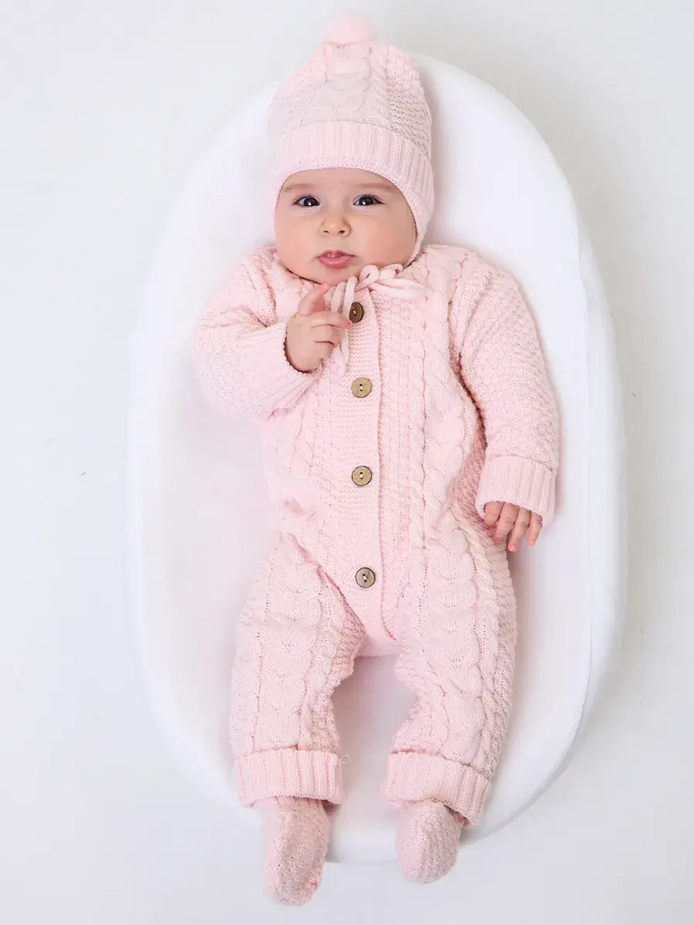 вязаный комбинезон для новорожденных