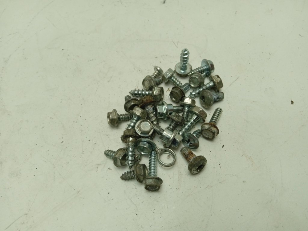 CS41072D кт126 Крепеж и хомуты для стиральной машины Candy CS41072D б/у