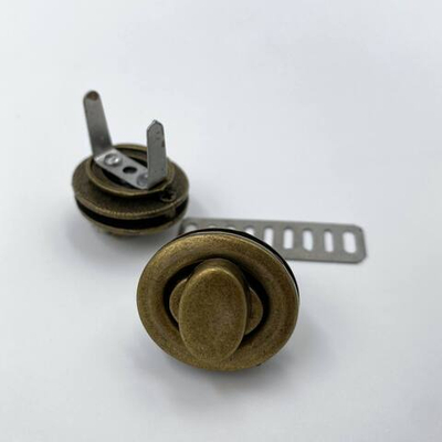 Замок Антик