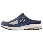 New Balance 2002r