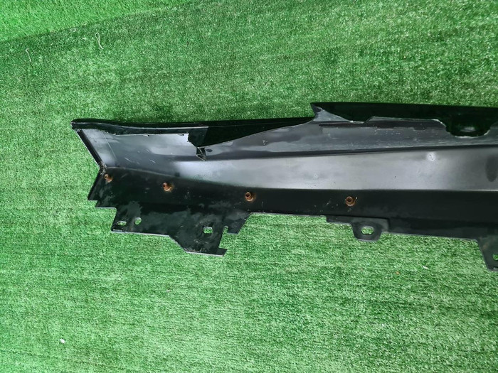 Накладка порога правая BMW M4 F82 F83 (2014-2017)