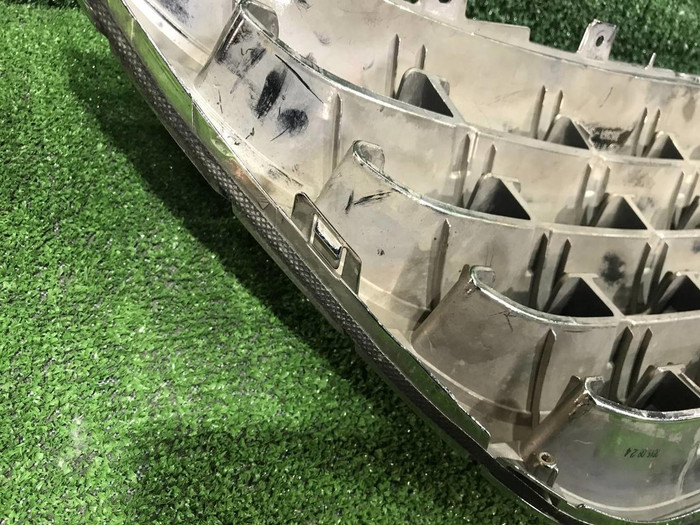 Решетка радиатора Hyundai Equus 2 (2013-2016)