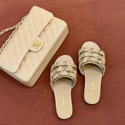 Шлепанцы Chanel