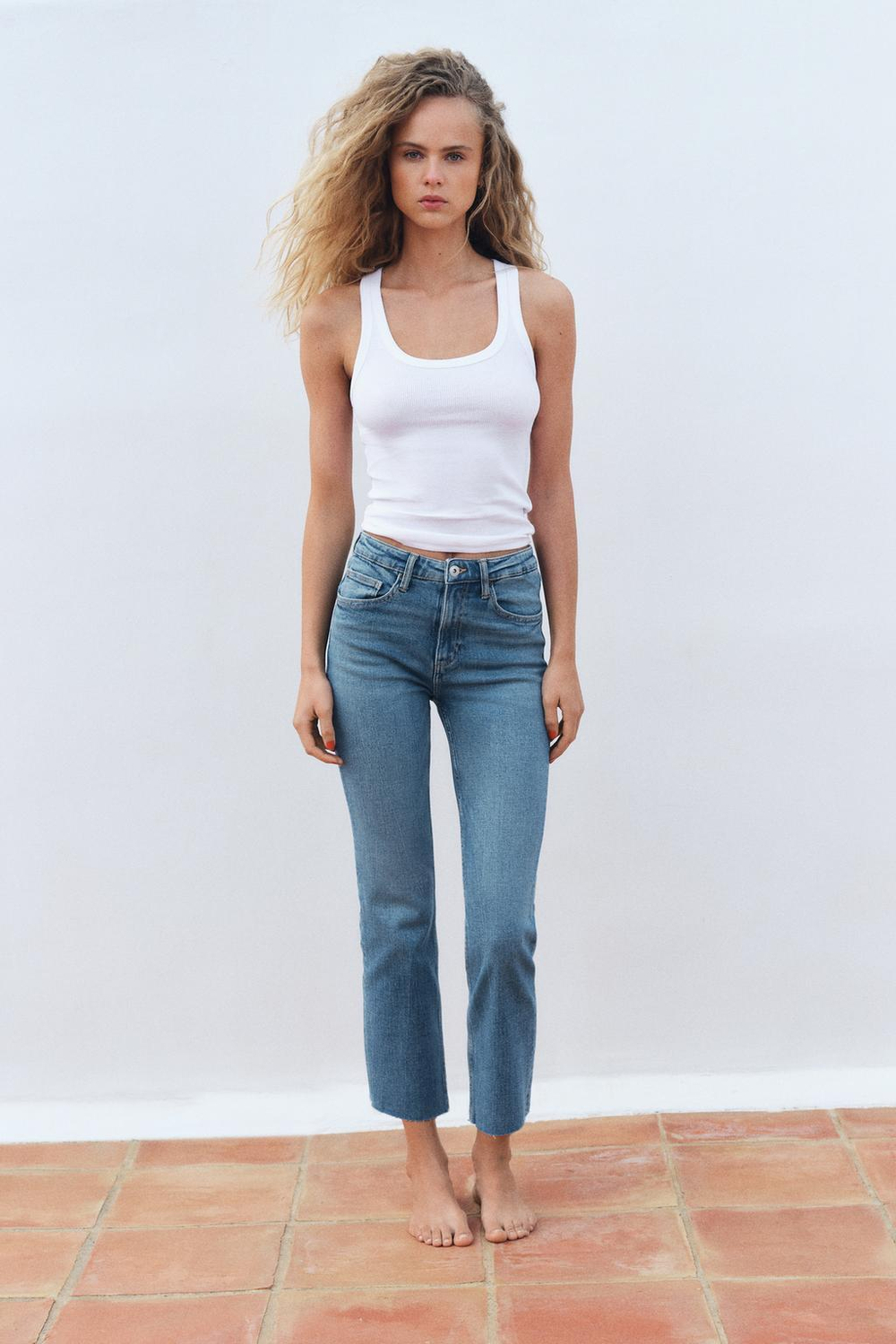 ZARA ДЖИНСЫ TRF CROPPED FLARE С ВЫСОКОЙ ПОСАДКОЙ, СИНИЙ