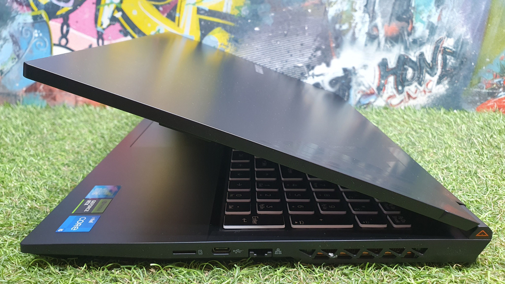 Игровой GIGABYTE i5-12/16Gb/RTX 4050 6Gb/144Hz/G5 MF-E2KZ313SH/Windows 10