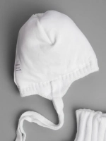 Шапка детская зимняя и манишка