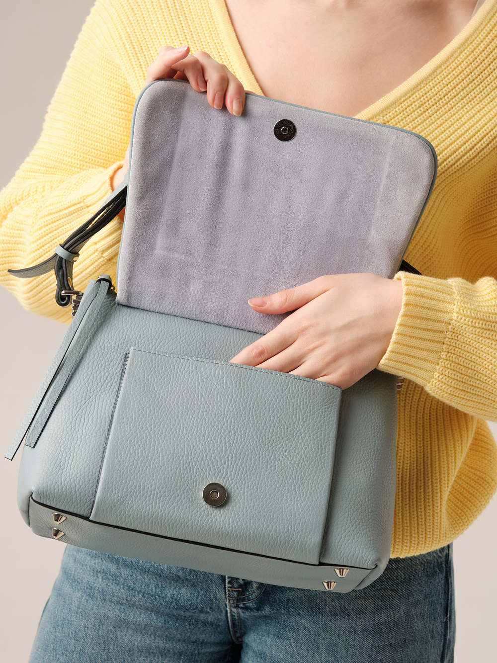 Кожаная сумка Azaro 30796 серое небо