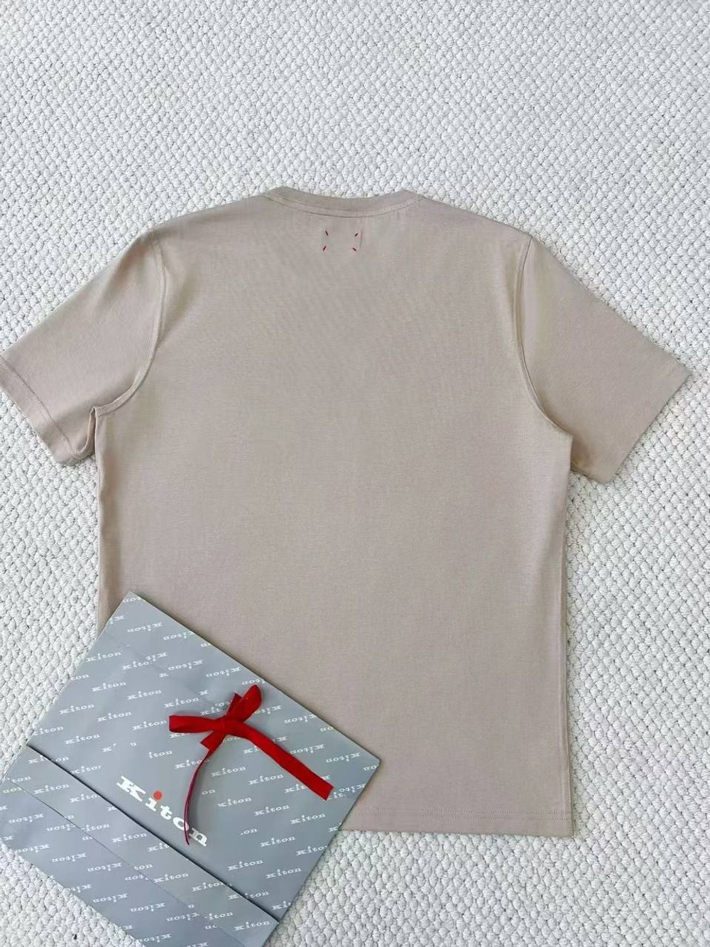 Футболка Kiton
