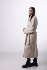 пальто утепленное