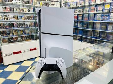 Игровая приставка Sony Playstation 5 Slim 1TB (PS5) Б/У SN:S01E43A0161B10617277