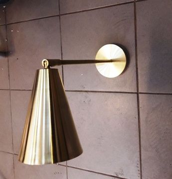 TOW 1 bulb sconce by Art metal