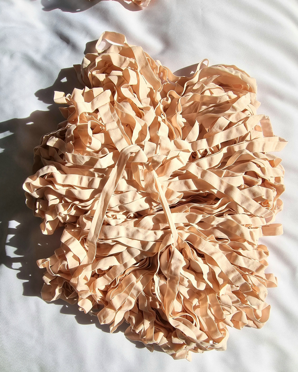 Бейка эластичная матовая 16мм серебристый пион