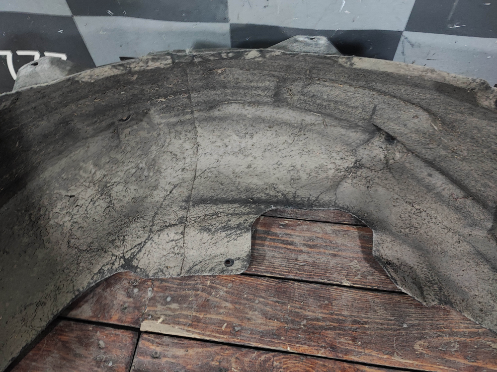 Подкрылок задний левый Hongqi HQ9  Б/У Оригинал 5006371QC01