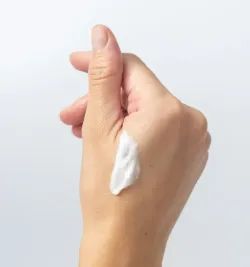 Омолаживающий крем с пептидами Bueno MGF Peptide Wrinkle Cream Plus 50 мл.