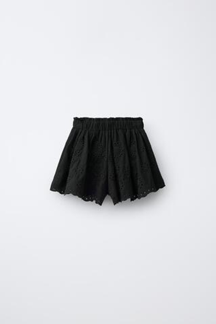 ZARA ШОРТЫ-БЕРМУДЫ С ВЫШИВКОЙ В ШВЕЙЦАРСКОМ СТИЛЕ, ЧЕРНЫЙ