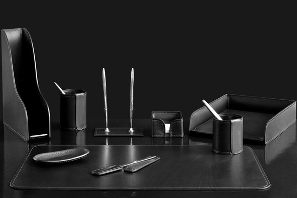 Настольный набор класса люкс 9 предметов из кожи FG Black