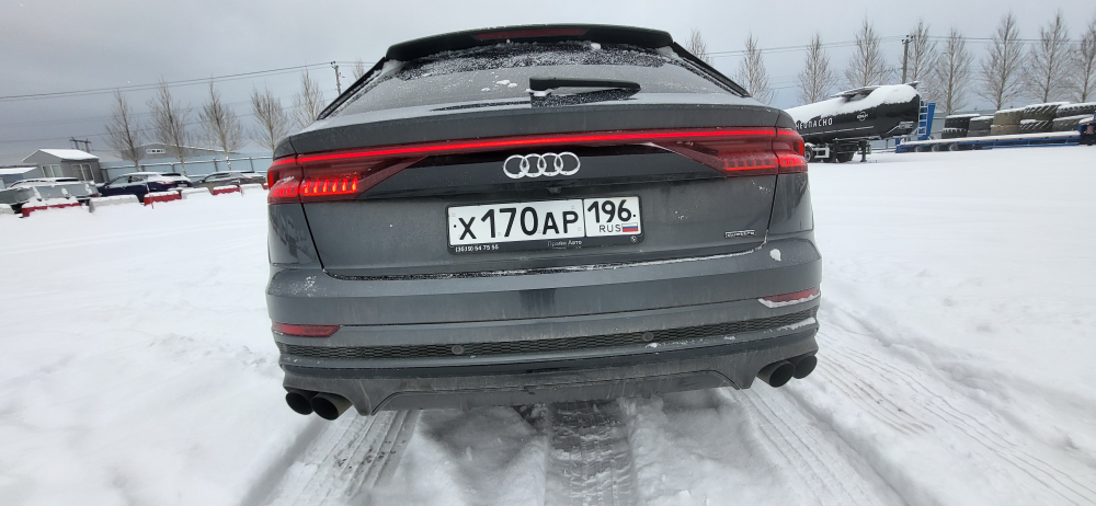 Audi Q8 Sport 45 TDI quattro tiptronic