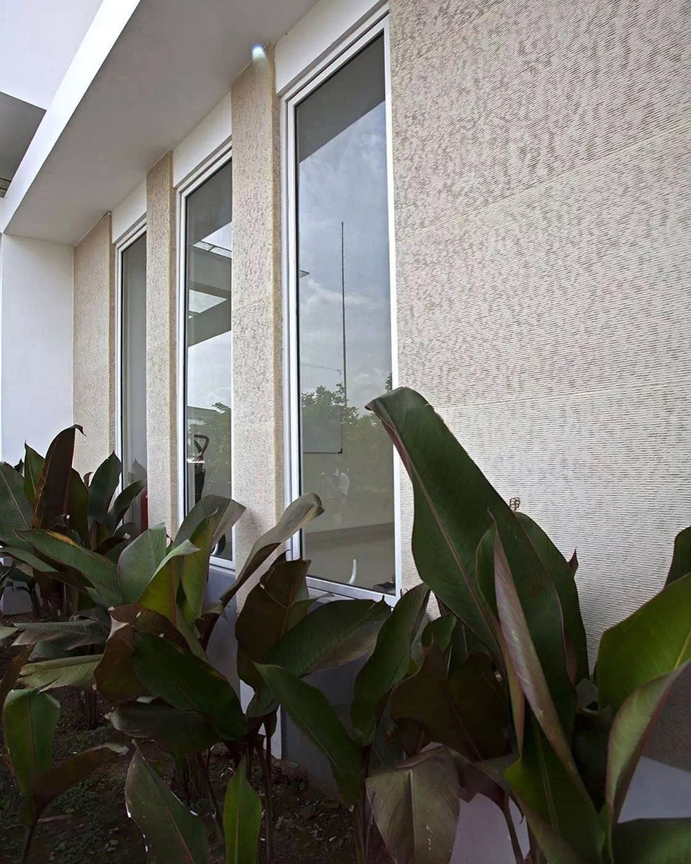 Гибкая керамика PHOMI, коллекция CHISELED STONE