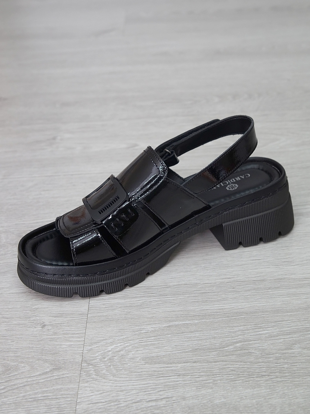 Босоножки женские CARDICIANA Y135-5