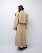 Плащ с кейпом песочный