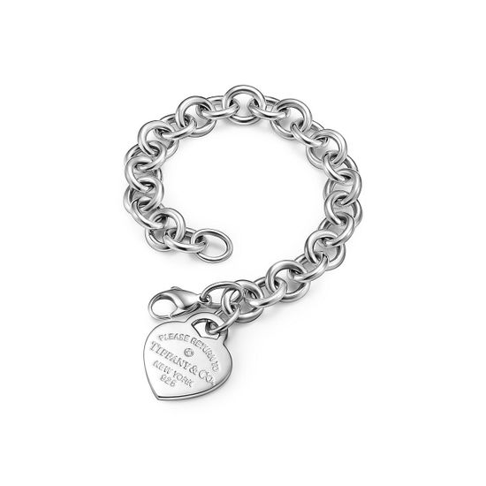 Браслет Tiffany & Co. Heart Tag в серебре с бриллиантом