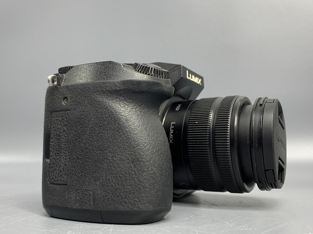 Panasonic Lumix DMC-G7 Kit 14-42mm 5.500 кадров