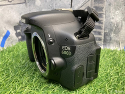 Canon 600D + 18-55mm 25.250 кадров Покупка/Продажа