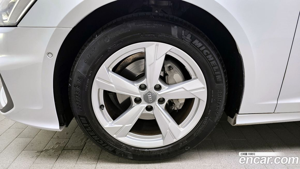 Audi A6 (C8) 40 TDI (05.2020)