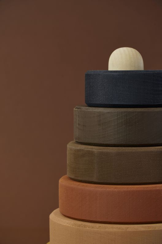 Пирамидка от черного к белому / Raduga Grez