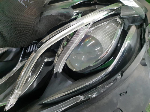Битая Фара левая Mercedes E W213 (2016-2021) LED