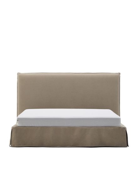 Кровать Jaira серо-коричневого цвета со съемным чехлом для матраса 180 x 200