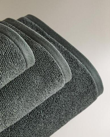 ZARA HOME ПОЛОТЕНЦЕ С ВЫШИВКОЙ, ЗЕЛЕНЫЙ