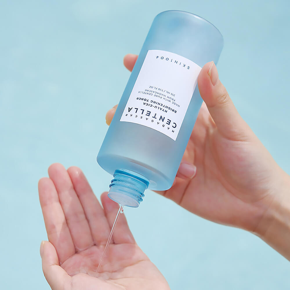 SKIN1004 Madagascar Centella Hyalu-Cica Brightening Toner 210ML