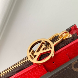 Louis Vuitton Lisa Wallet