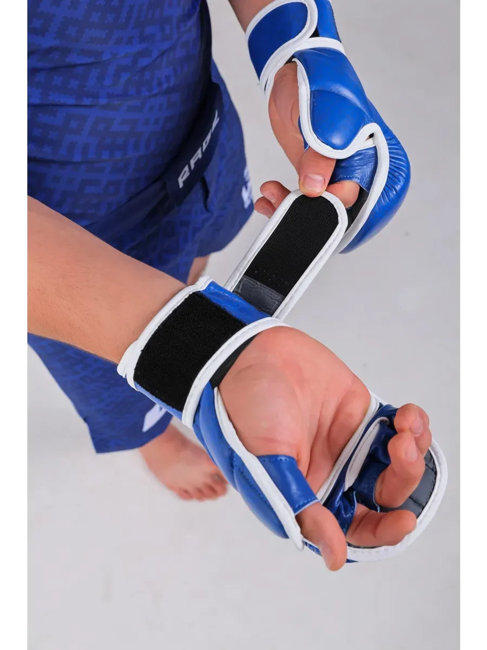 Соревновательные аккредитованные перчатки, крабы