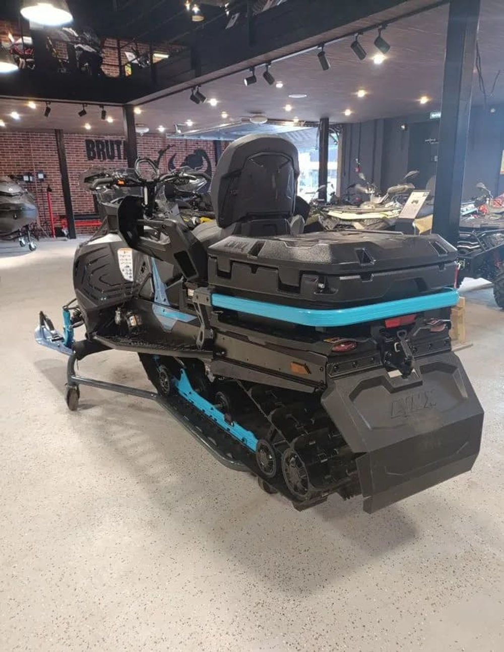 Снегоход BRP Commander 900 Ace Turbo (2024)