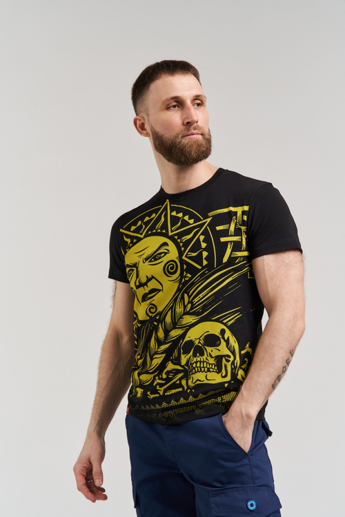 Футболка Варгградъ мужская с чёрно-желтой печатью «Солнце за нас-2»