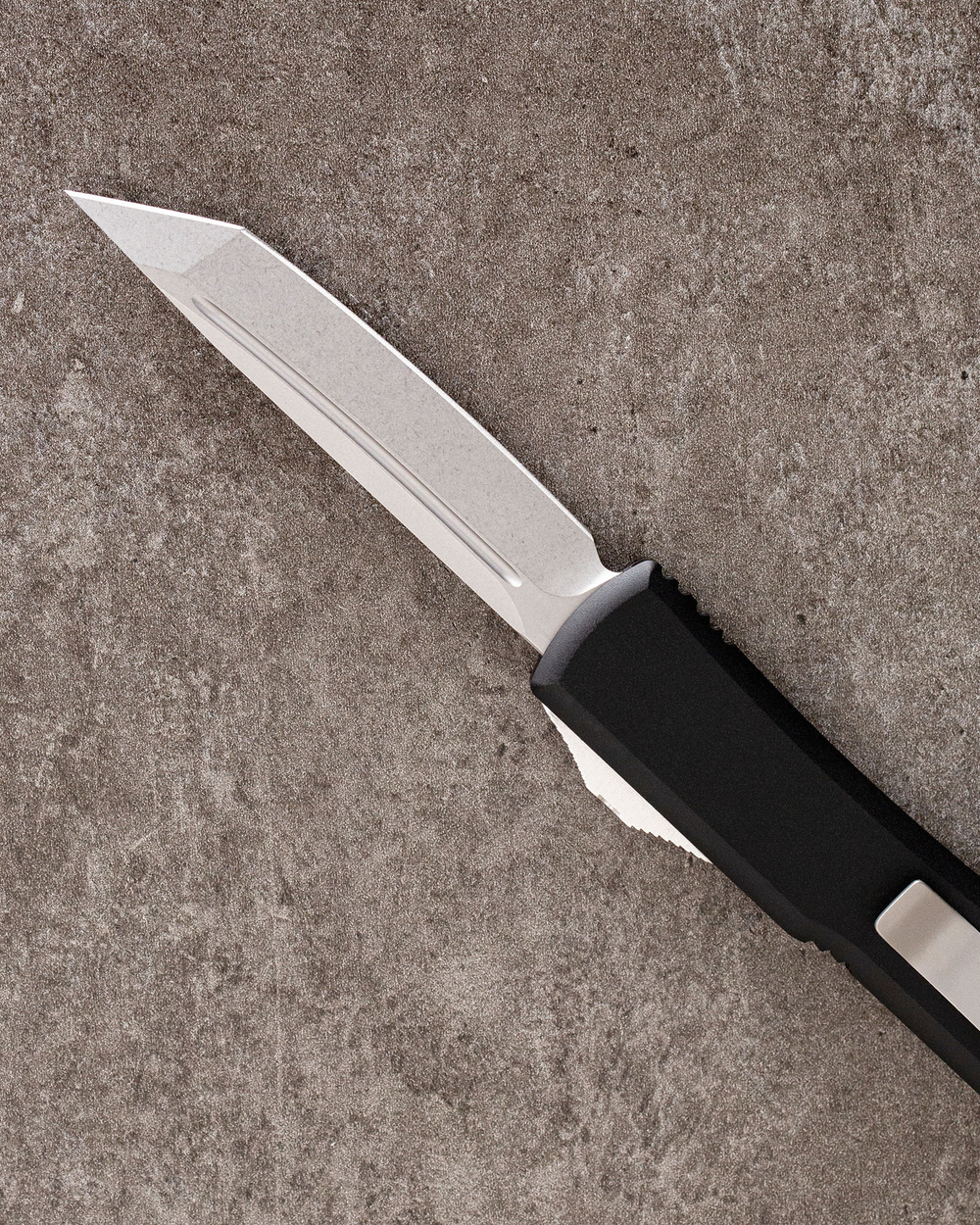 Автоматический складной нож SteelBro Ultra T/E Stonewash Tanto VG10 123-10 (черный)