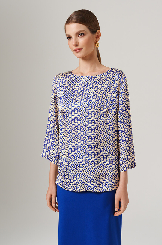 23137 Блузка женская (бежево-васильковый принт)