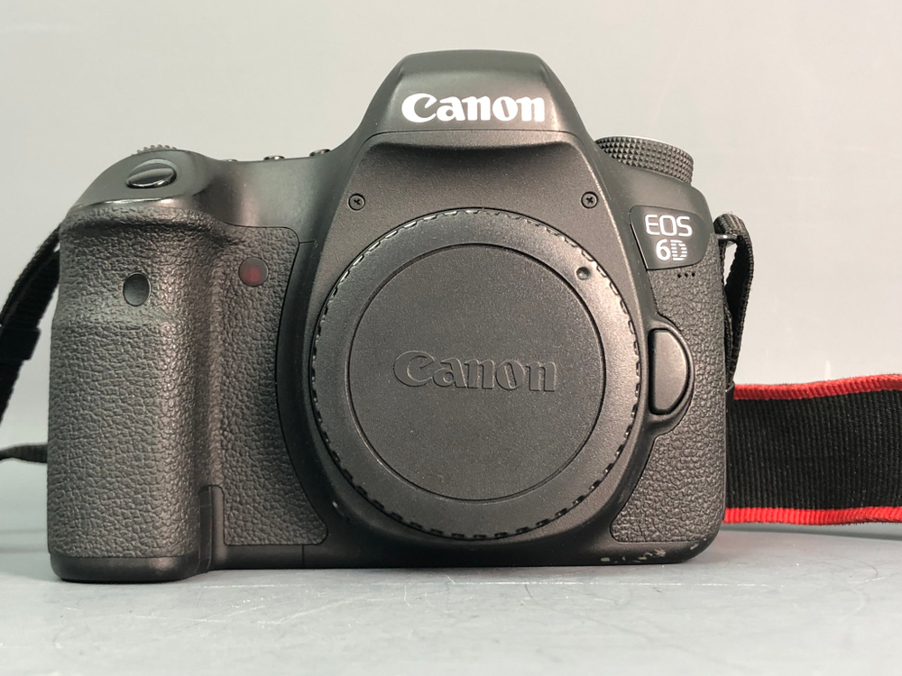 Canon EOS 6D 67.000 Кадров