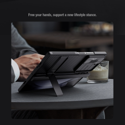 Усиленный чехол зеленого цвета (Dark Green) от Nillkin для Samsung Galaxy Z Fold 6 5G, серия CamShield Fold Case-Bracket Version (версия с подставкой)
