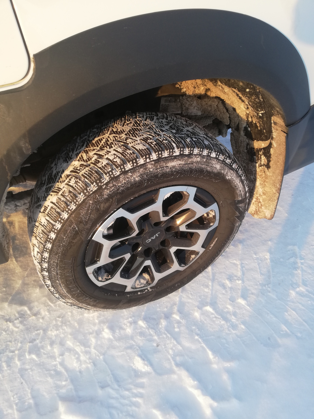 JAC T9 Explore 2.0T AT 4WD