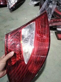 Задние фонари Mercedes-Benz CLS W219 (оригинал,)