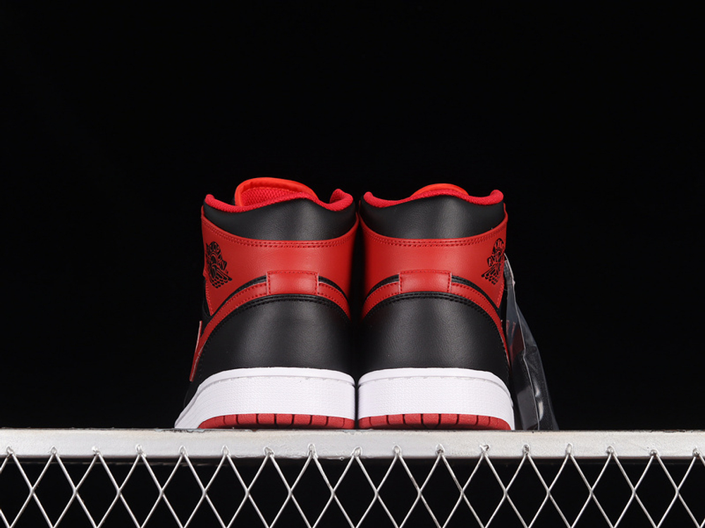 Jordan 1 Mid Alternate Bred (2022)