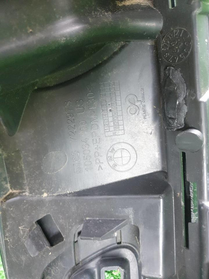 Крыло переднее левое BMW X5 E70 (2010-2013)