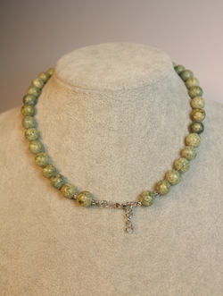 Чокер из змеевика «Тихий Лес»