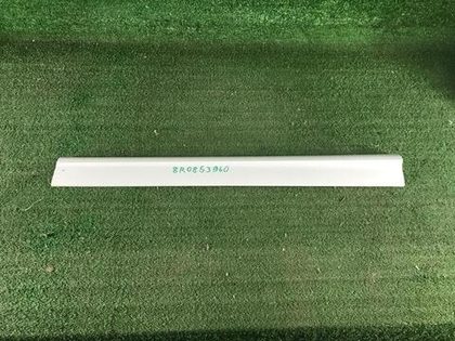 Накладка двери передняя правая Audi Q5 1 8R (2008-2017)