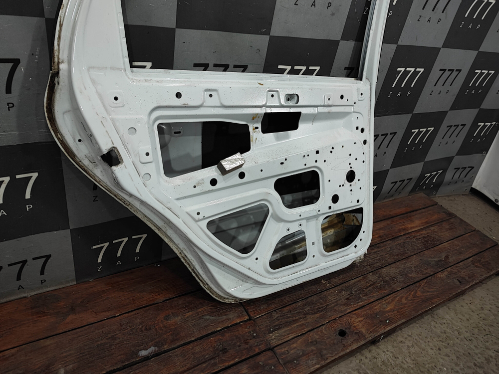 Дверь задняя левая LADA Granta 11-нв Б/У Оригинал 11180620001585